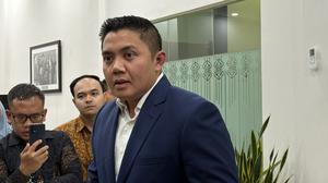 Teddy Tegaskan Sikap Pemerintah ke Pembakar Lahan