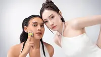 Cara Memilih Bedak yang Tepat agar Makeup Tidak Cakey dan Patchy
