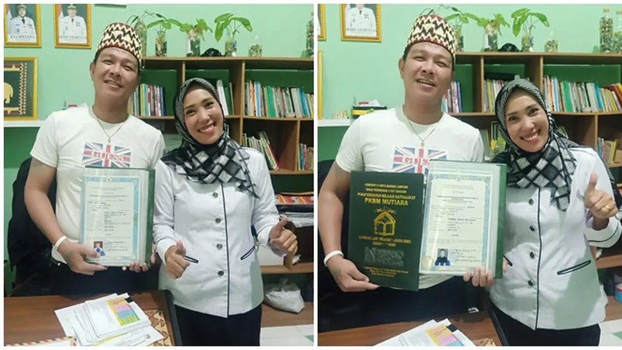 6 Momen Andika Mahesa Kangen Band Dapat Ijazah Paket C Setara SMA