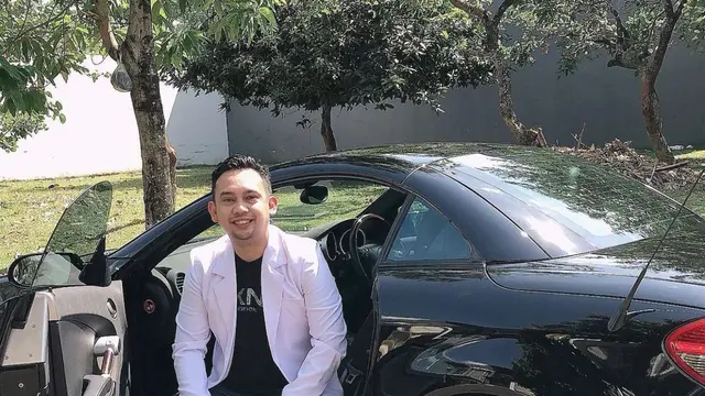 Dokter Elvin Gultom (https://www.instagram.com/p/CTkJBenBi-m/)