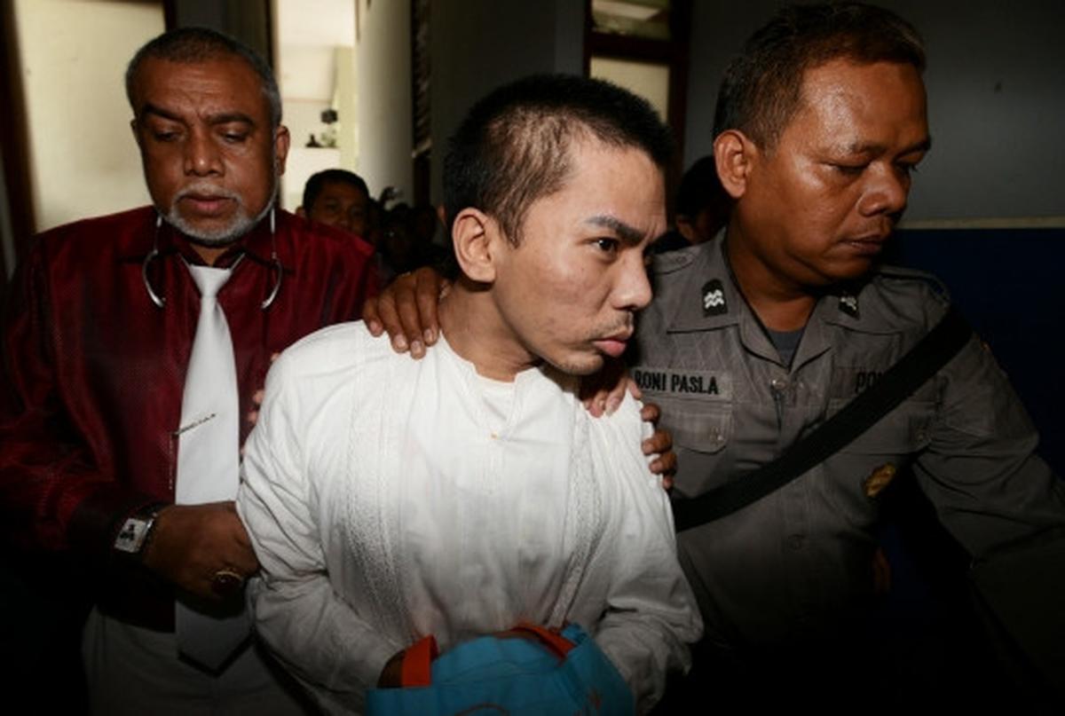 Mucikari artis Robbie Abbas jalani sidang sidang perdana