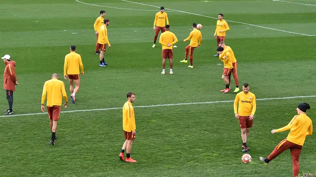Roma Siap Kembali Kalahkan Porto di Leg Kedua