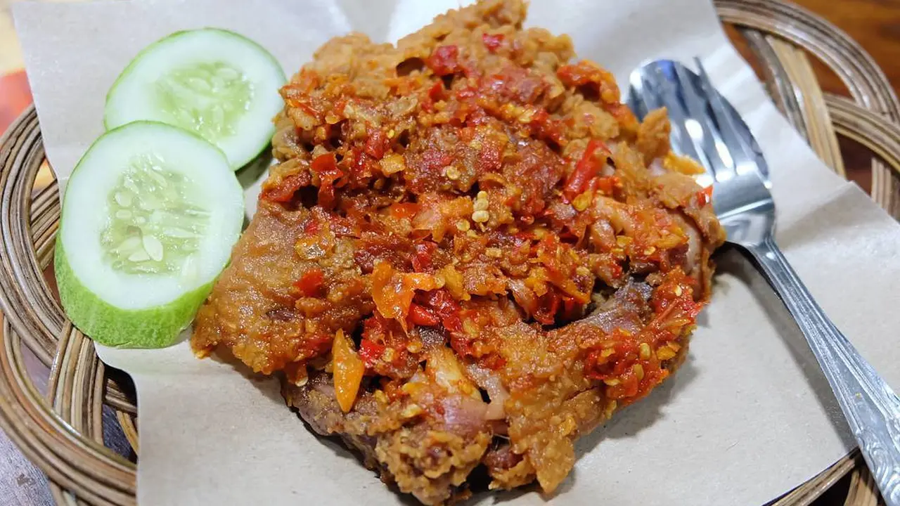 [Bintang] Ayam geprek