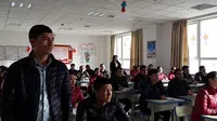 Siswa di Pusat pelatihan vokasional Hotan di Hotan County, Prefektur Hotan, Xinjiang (Rizki Akbar Hasan / Liputan6.com)