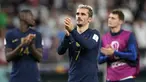 Matchday ketiga Grup D Piala Dunia 2022 pada Rabu (30/11/2022) malam WIB diwarnai drama. Prancis secara mengejutkan kalah dari Tunisia setelah gol dari Antoine Griezmann di penghujung laga dianulir oleh wasit. Sementara di pertandingan lain, Australia menjadi wakil Asia (AFC) pertama yang berhasil melaju ke babak 16 besar setelah mengalahkan Denmark dengan skor tipis 1-0. (AP/Frank Augstein)