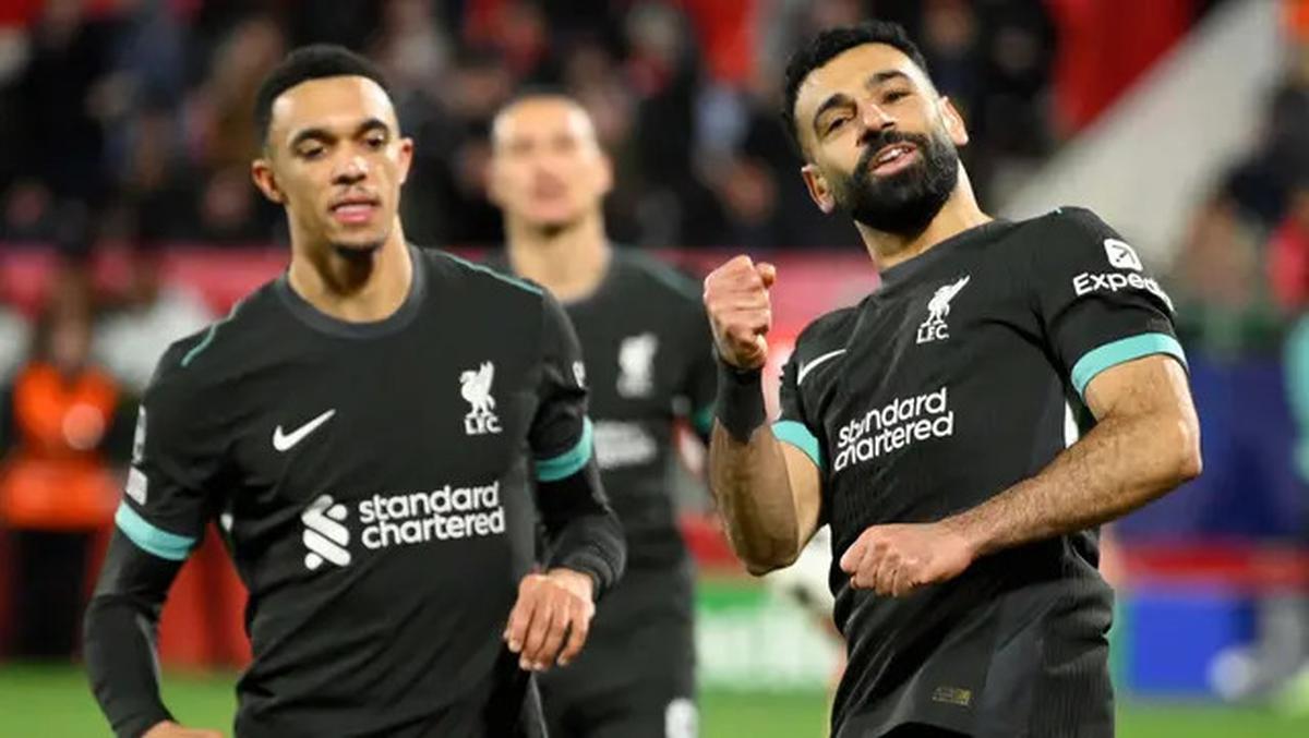 Liga Champions 2024/2025: Gol Penalti Salah Kokohkan Posisi Liverpool di Puncak Klasemen