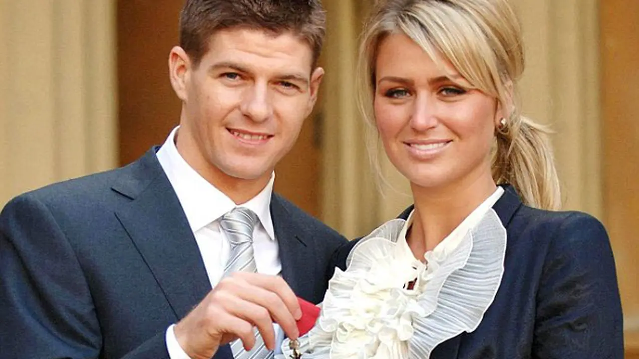 Steven Gerrard dan Istrinya, Alex Curran