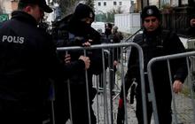 FOTO: Teror ISIS di Gereja Istanbul Turki Tewaskan Satu Orang, Tim Forensik, Polisi hingga Militer Dikerahkan Amankan Lokasi