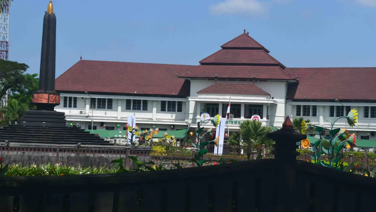 Tiga Pasangan Berebut Kursi Balai Kota Malang