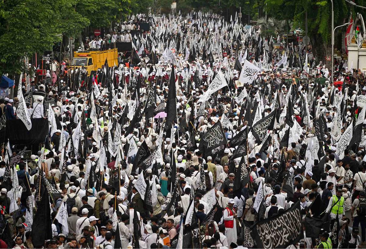 Aksi Bela Palestina Surabaya