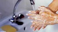 Cuci Tangan Tanpa Sabun, Itu Percuma!