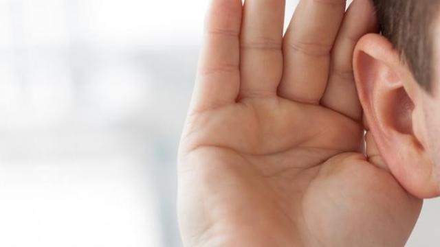 3 Tips Atasi Telinga Tersumbat Saat Berada Dalam Pesawat Health