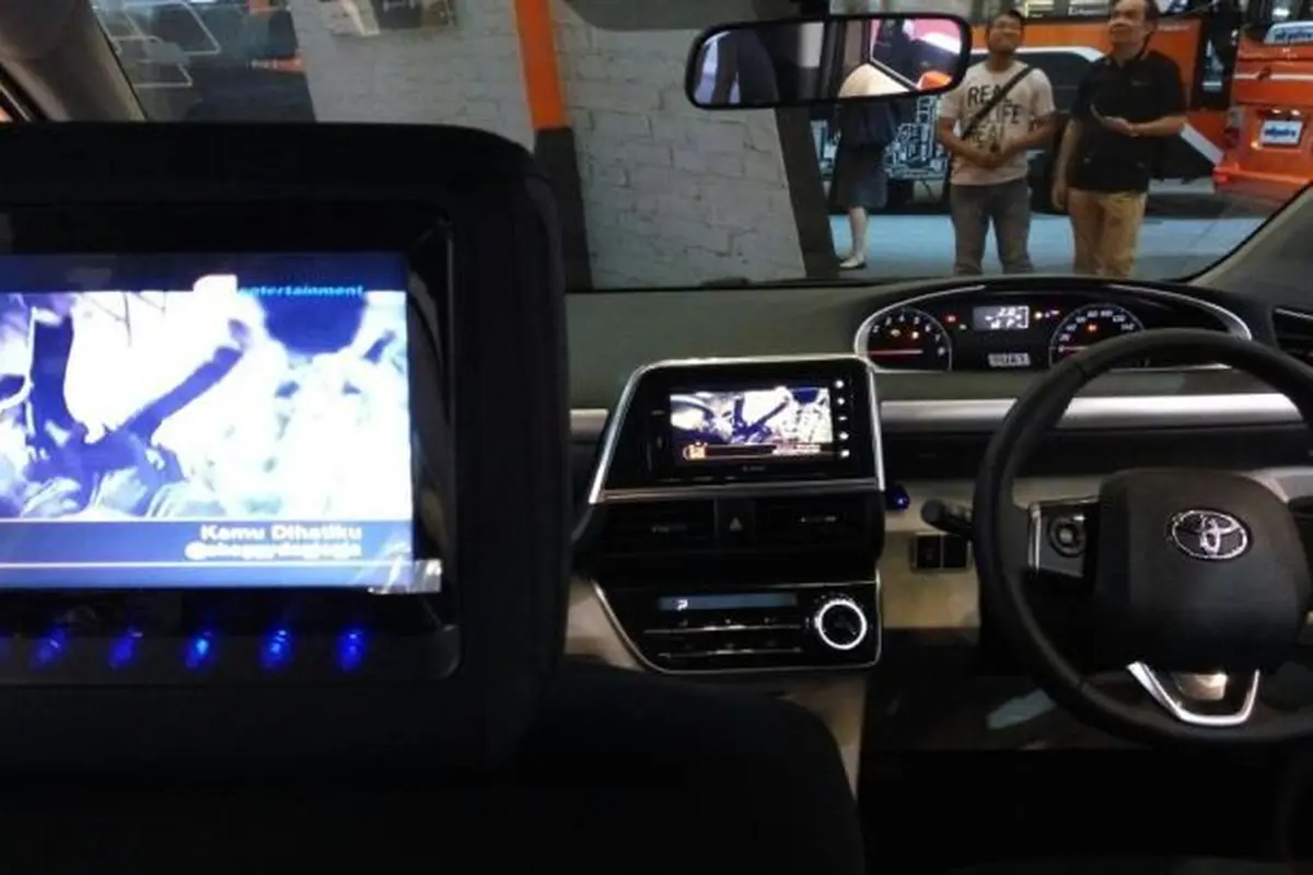 [bintang] NexDrive, TV Berlangganan Mobil Hadir di Mazda Power Drive 2017