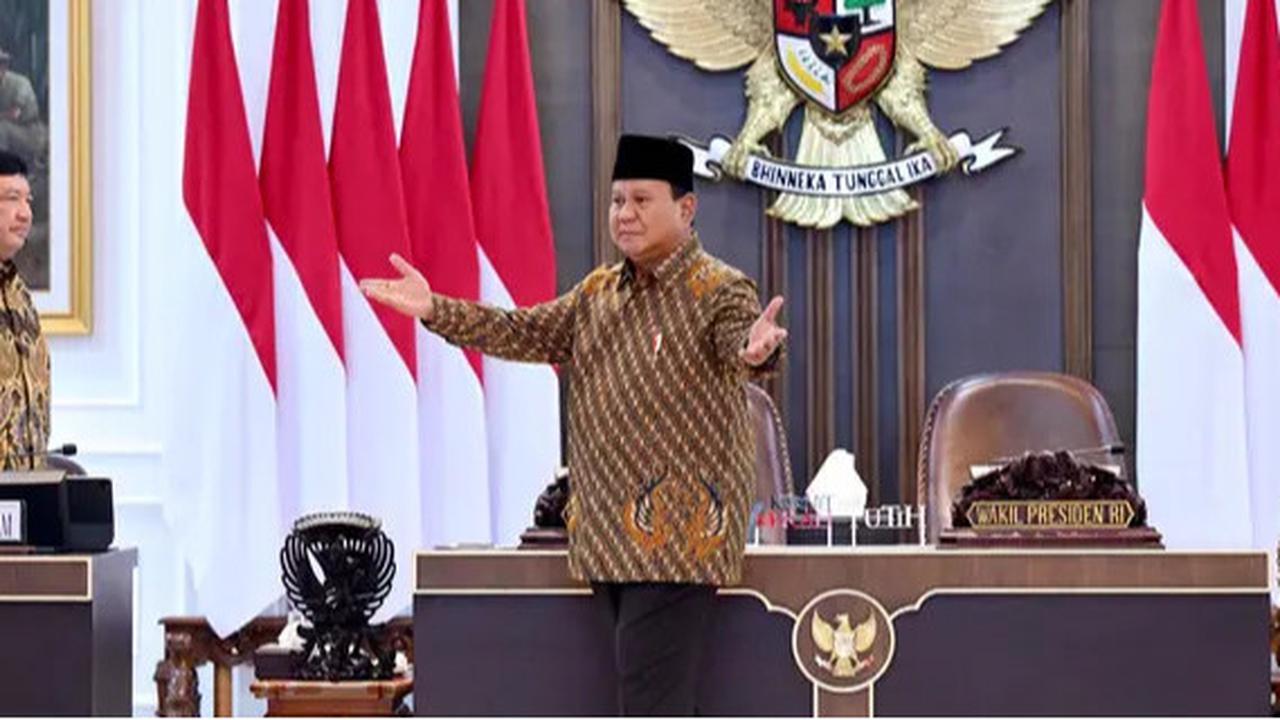 Prabowo Mau Paksa Pengemplang Pajak Sawit Setor Rp300 Triliun ke Negara