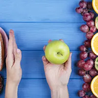 Sering direkomendasikan dokter untuk penderita diabetes, diet rendah gula ternyata punya banyak manfaat lain untuk menjaga kesehatan tubuh. Yuk, coba sekarang juga! (Foto dok: Freepik/jcomp).