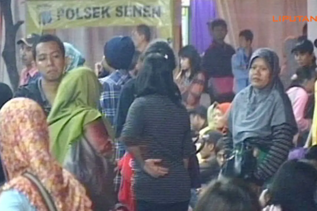 stasiun-senen-130811a.jpg