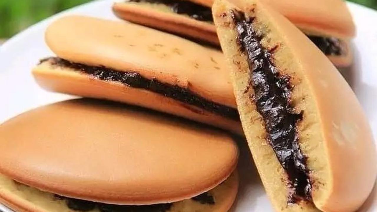 <b>2. Dorayaki</b>