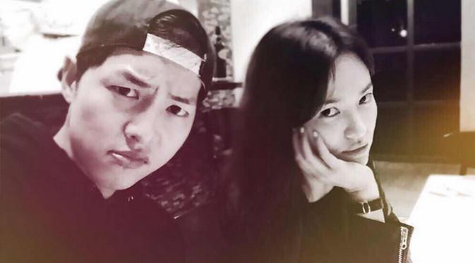 Dispatch Ungkap Alasan Tak Beberkan Kisah Cinta Song Song Couple Showbiz Liputan6 Com