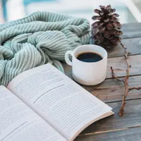 Ilustrasi Membaca Buku Credit: freepik.com