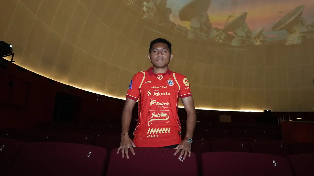 Fajar Fathur Rahman bergabung dengan Persija Jakarta.