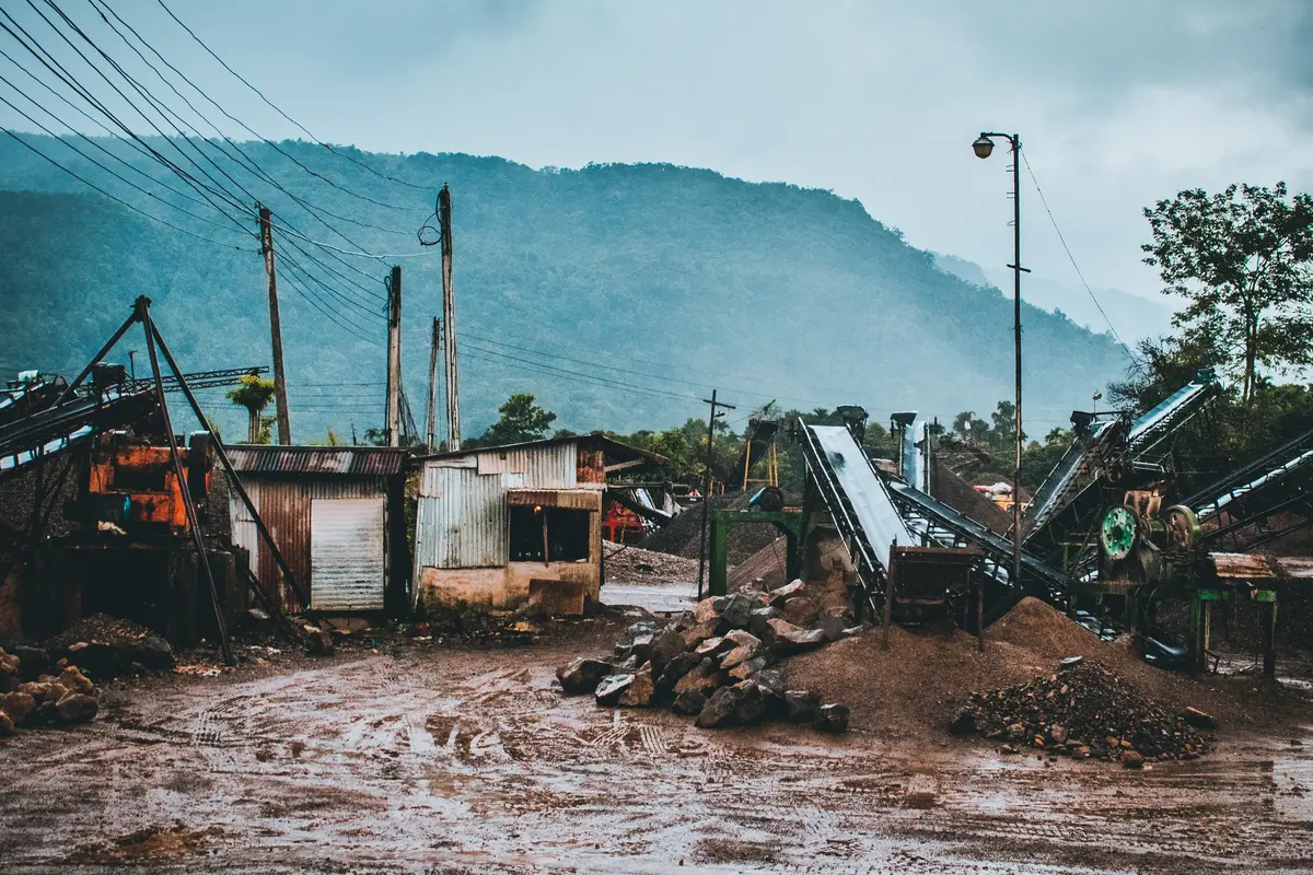 Ilustrasi banjir dan longsor
