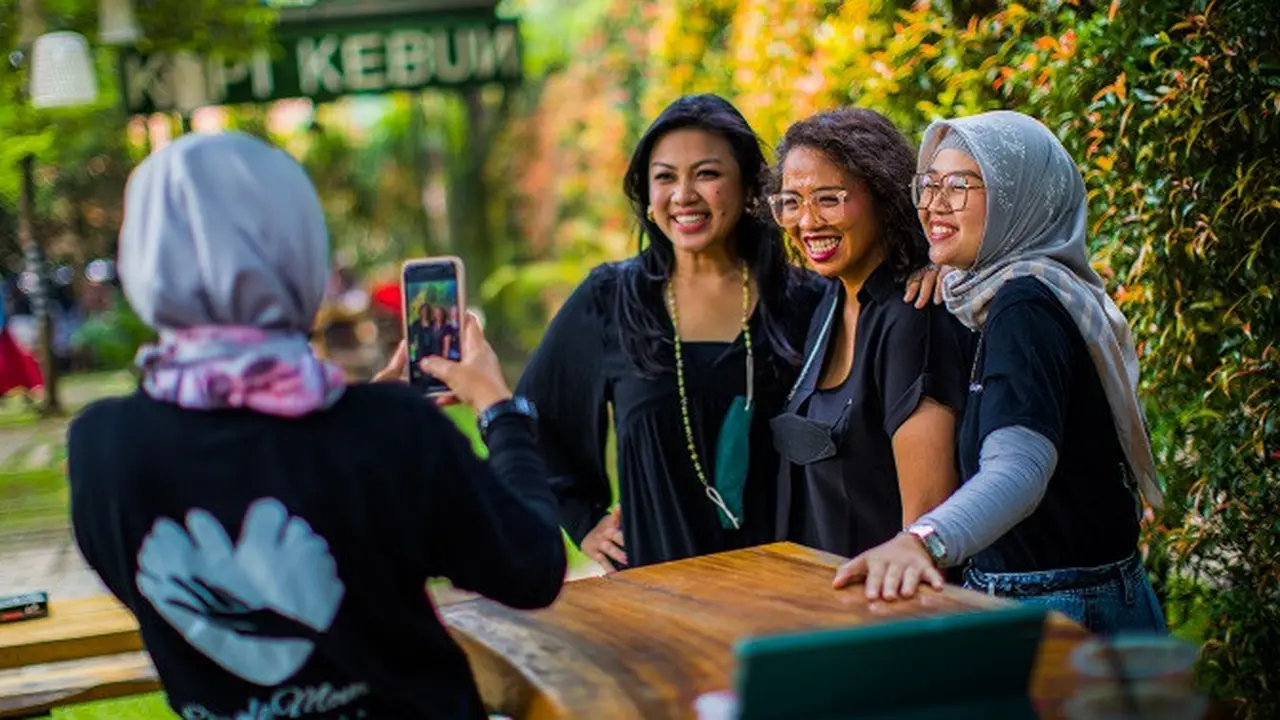 Komunitas WhatsApp