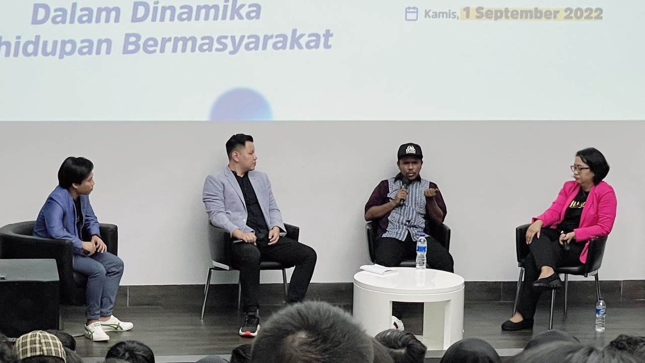 HUMOR: BENTUK ASIK MENGKRITISI POLITIK?