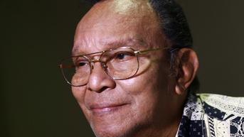 Penyanyi Legendaris Bob Tutupoly Meninggal Dunia di Usia 82 Tahun