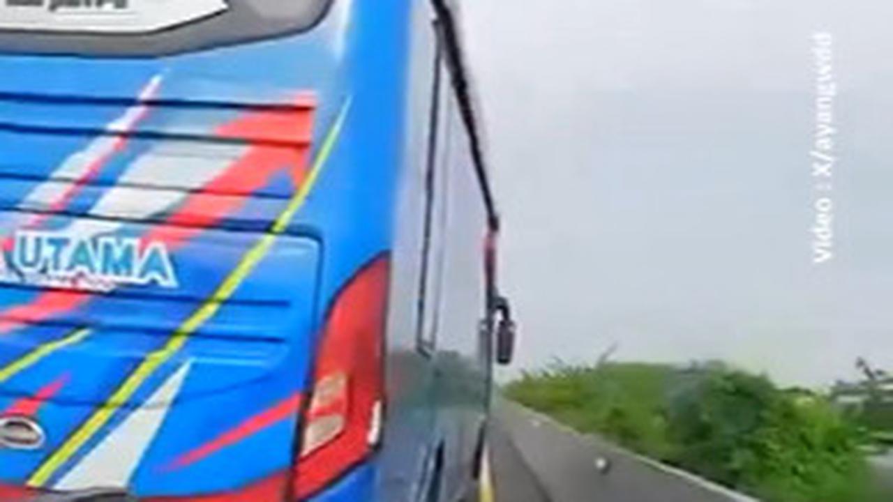 Detik-Detik Mengerikan Bus Po Jaya Utama Potong Jalur lalu Serempet Mobil di Tol & Kabur