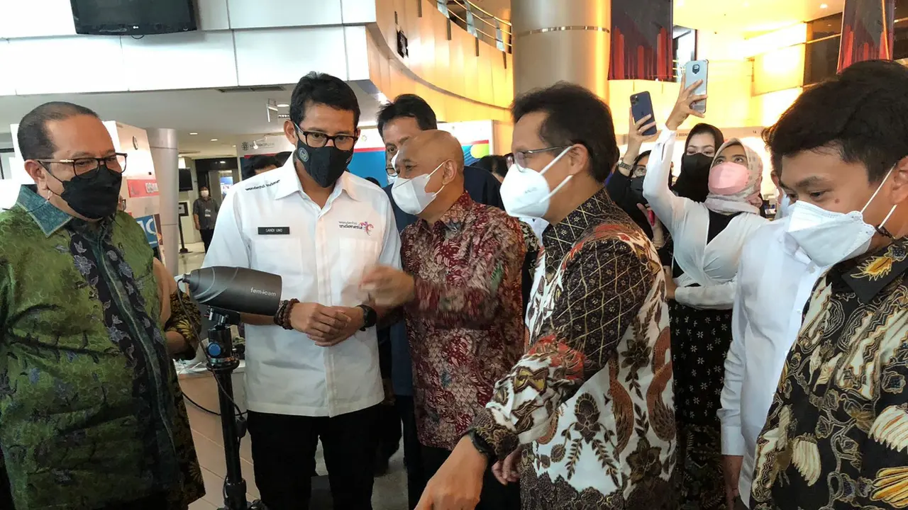Pemerintah menyelenggarakan Business Matching Tahap II dengan kategori Produk Alat Kesehatan, Wellness Product, dan Produk K3. Acara ini diinisiasi oleh Kementerian Koperasi dan UKM, di Gedung Smesco Indonesia, Jakarta Selatan, Senin (11/4/2022).