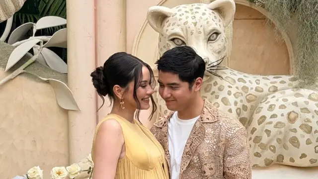 Gaya Serasi Al Ghazali dan Alyssa Daguise dalam Busana Earth Tone dari Sapto Djojokartiko di Momen Gender Reveal