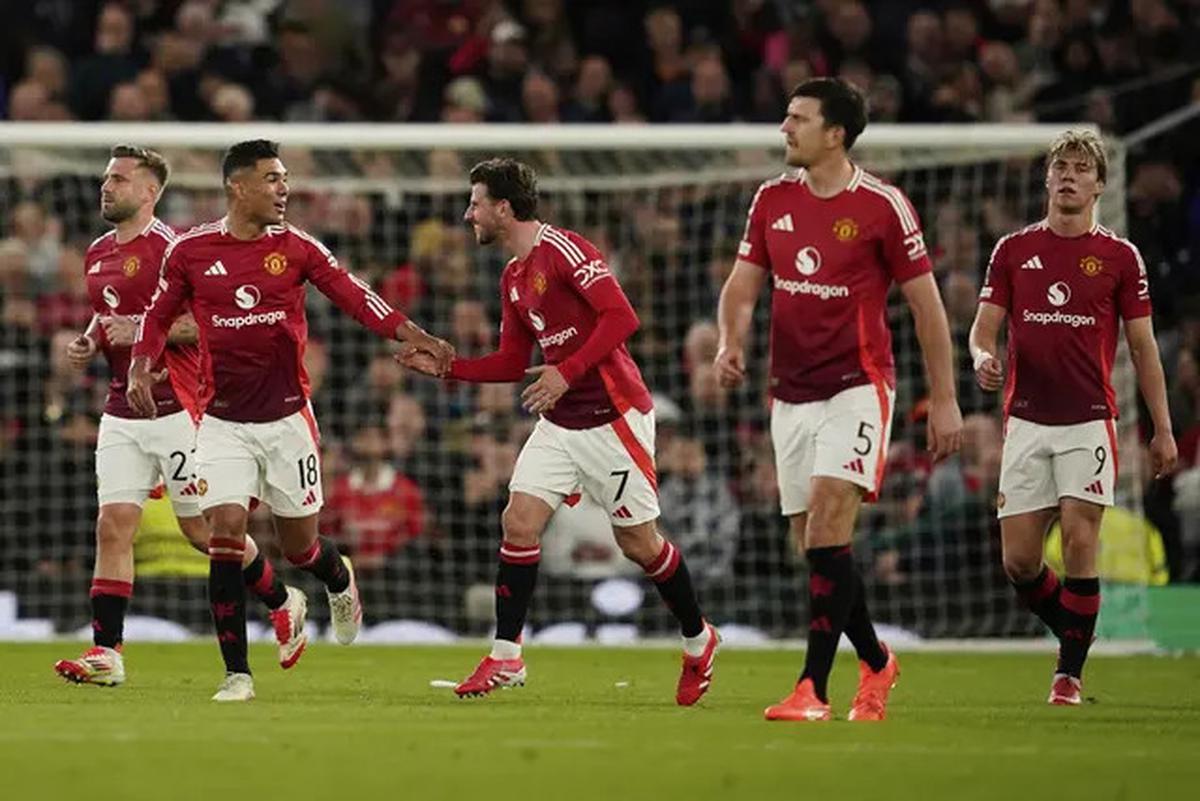 Jelang Perang di Final Liga Europa: MU Berkelakar Harry Maquire jadi Striker, Tottenham Hotspur Tegang