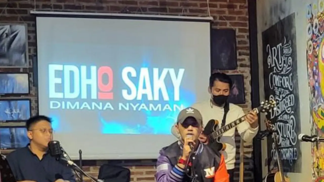 Penampilan penyanyi Edho Saky hingga Cagarasa memukau pengunjung Support The Arts Exhibition
