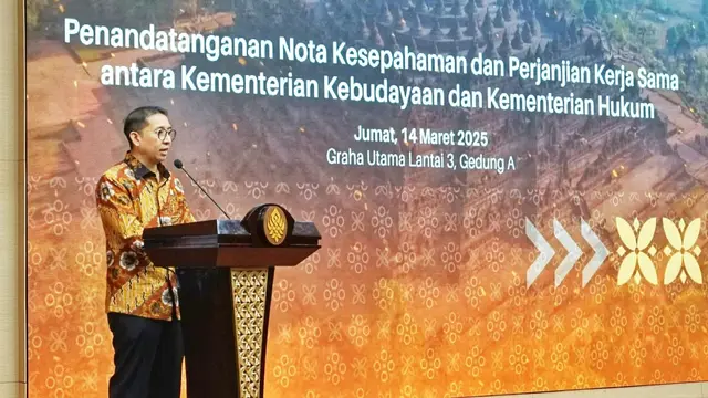Menbud Fadli Zon