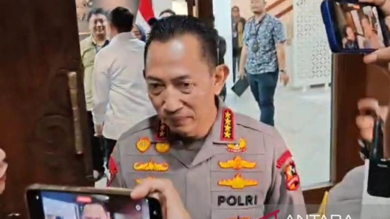 Kapolri Tegaskan Penindakan Tegas Massa Terobos Mako Brimob: Mengapa Aturan Jadi Kunci?