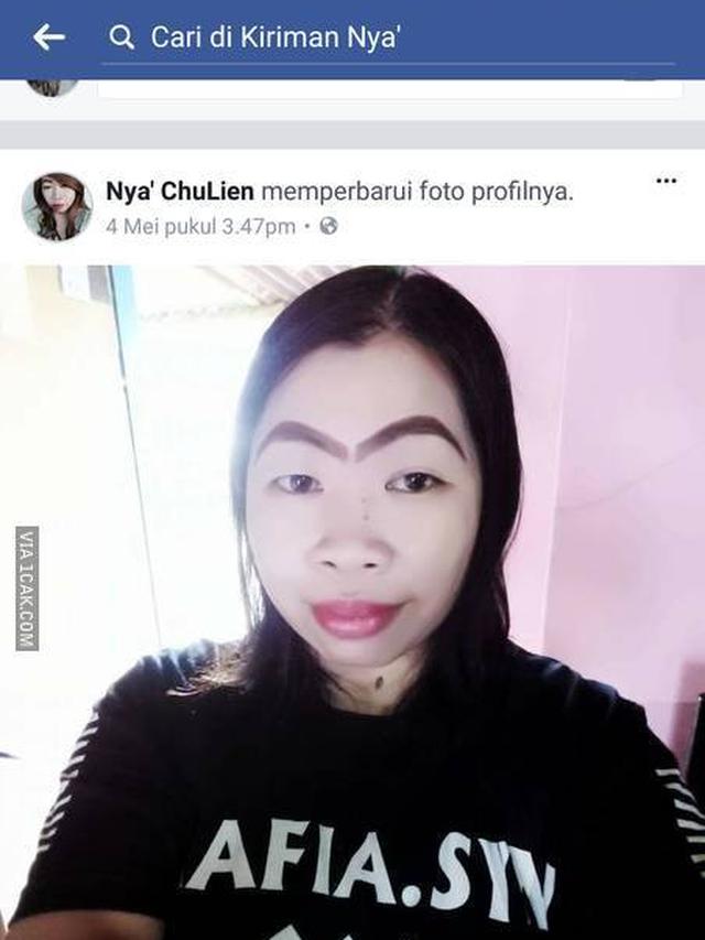 6 Hasil Dandan Bentuk Alis Ini Kelewat Unik, Bikin Heran