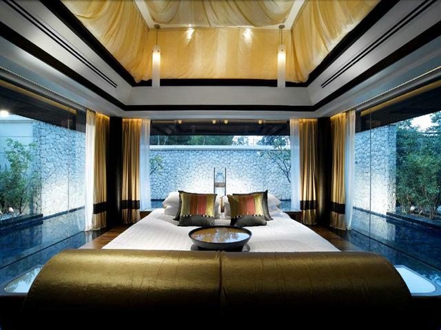 Bangun Kolam Renang Di Rumah Coba Tempatkan Dekat Kamar Tidur Lifestyle Liputan6 Com