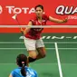 Pebulutangkis tunggal Putri Indonesia, Lindaweni Fanetri saat berlaga melawan Tai Tzu Ying (China Taipei) di Total BWF World Championships 2015 di Jakarta, Jumat (14/8/2015). Lindaweni unggul 14-21 22-20 21-12. (Liputan6.com/Helmi Fithriansyah)