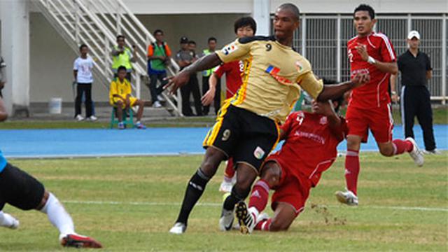 3 Jebolan Premier League Pernah Rasakan "Rumput" Indonesia