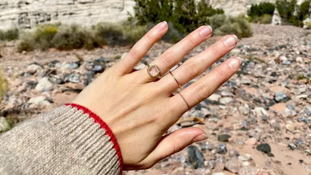 Cincin Pertunangan Selebriti Paling Unik dan Tidak Biasa