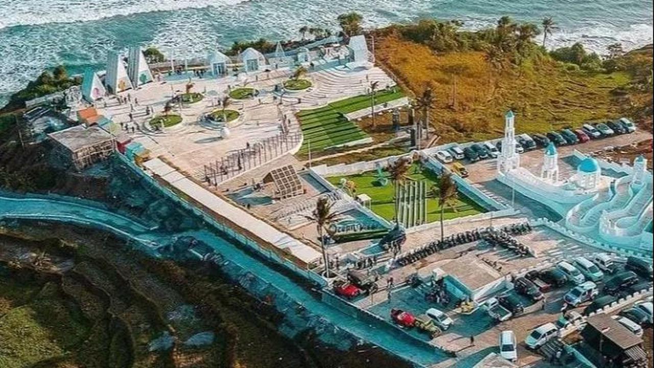 <b>Karang Potong Ocean View</b><br>
