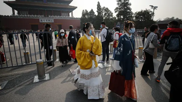 Ramainya Kota Terlarang Saat Libur Nasional China