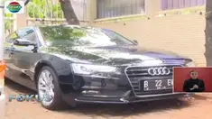 Mobil yang dilelang di antaranya mobil mewah seperti Jaguar, Audi, Toyota Alphard hingga mobil keluarga seperti Toyota Avanza.