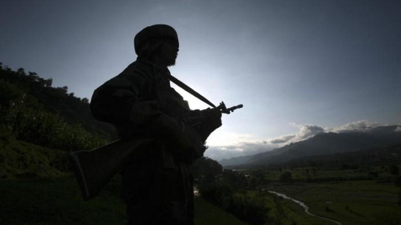 Baku Tembak di Perbatasan Kashmir, 2 Tentara Pakistan Tewas