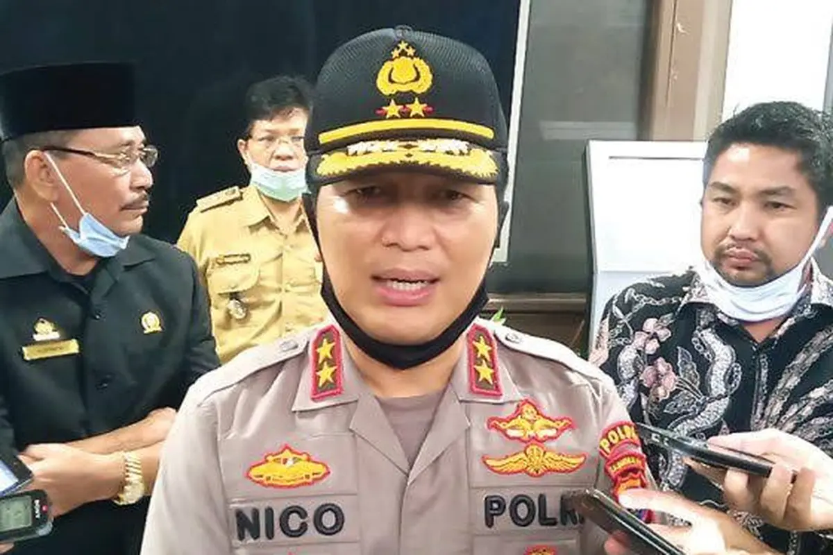 Kapolda Jawa Timur Irjen Nico Afinta.