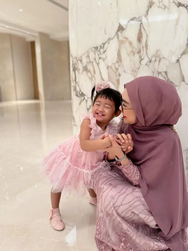 Ria Ricis dan Moana