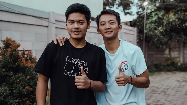 6 Potret Kenangan Syabda Perkasa Belawa dengan Atlet Badminton Indonesia