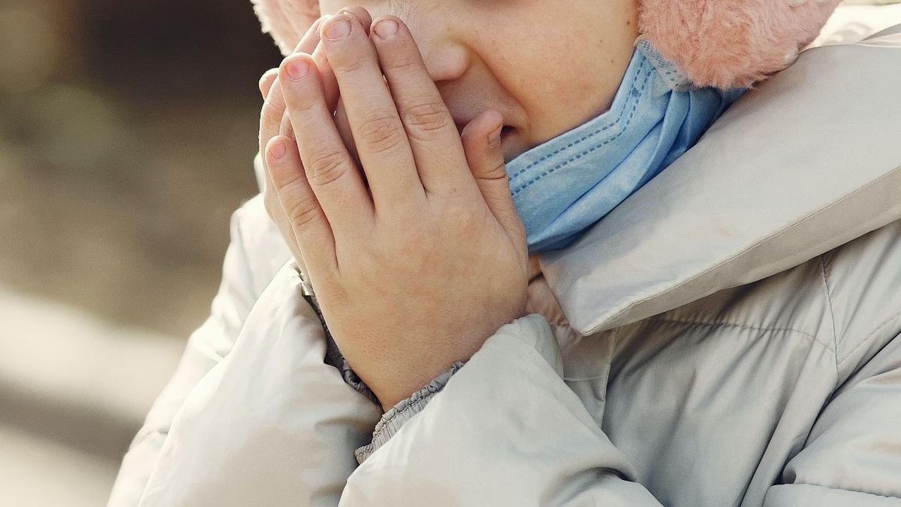 <b>Apakah Sinusitis Menular?</b>