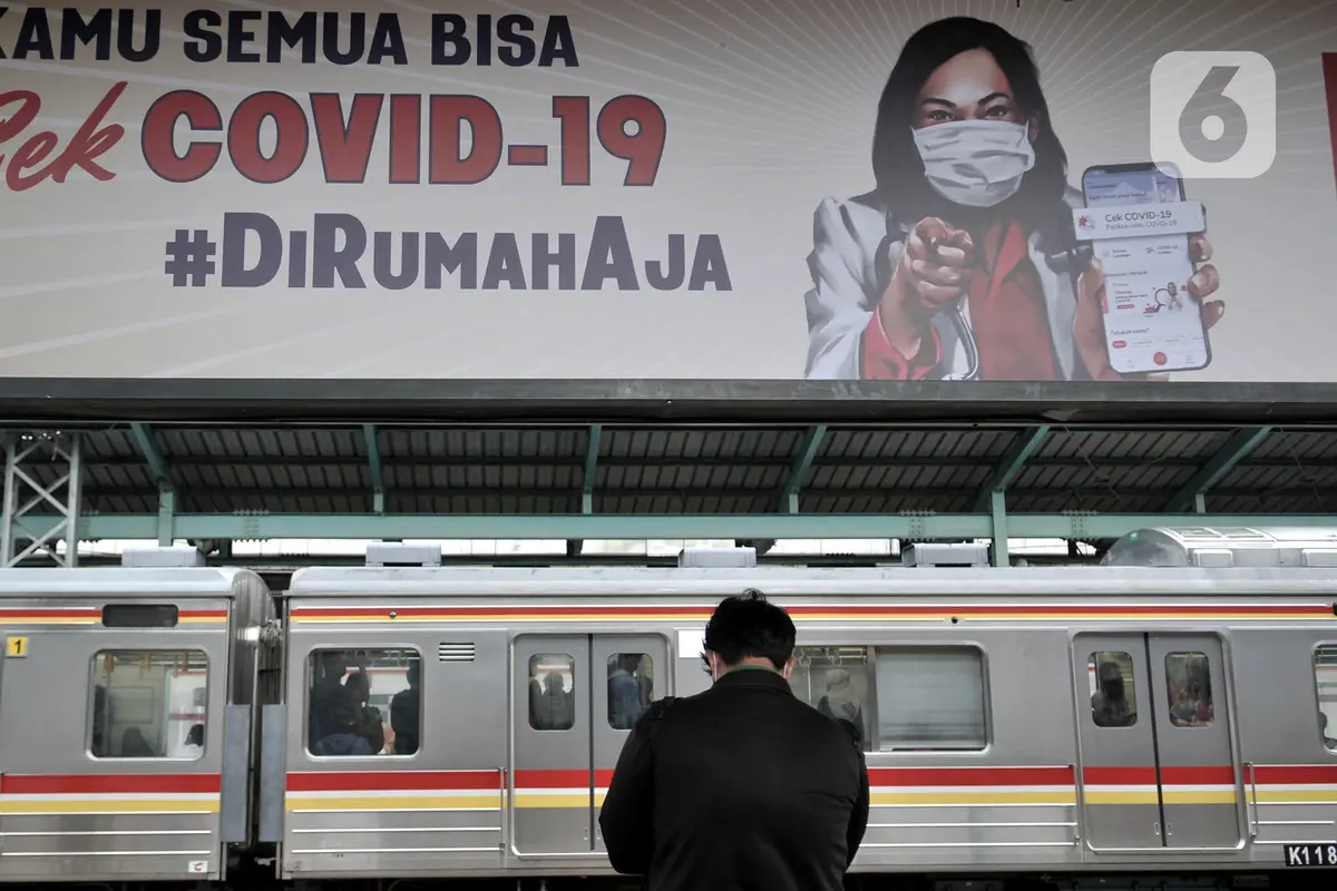 Penumpang KRL Terus Menurun