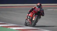 Francesco Bagnaia beraksi di MotoGP Amerika 2025 (AFP)